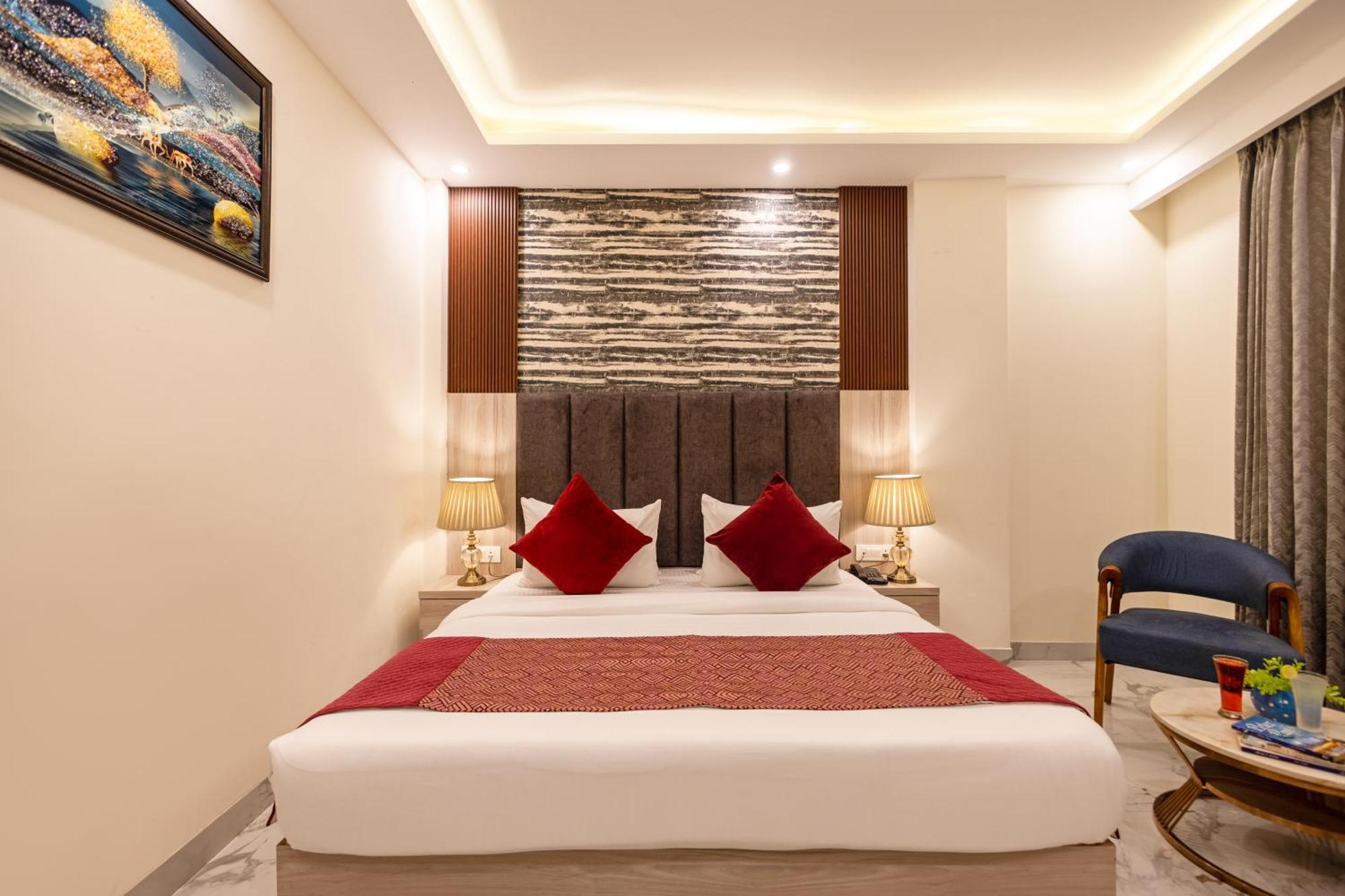 East End Mahipalpur Delhi Airport 4*