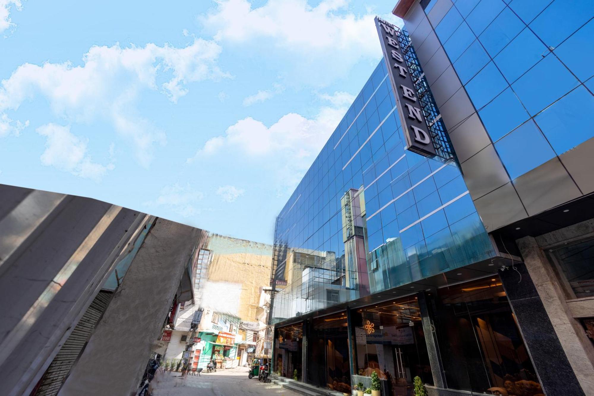 East End Mahipalpur Delhi Airport Hotel