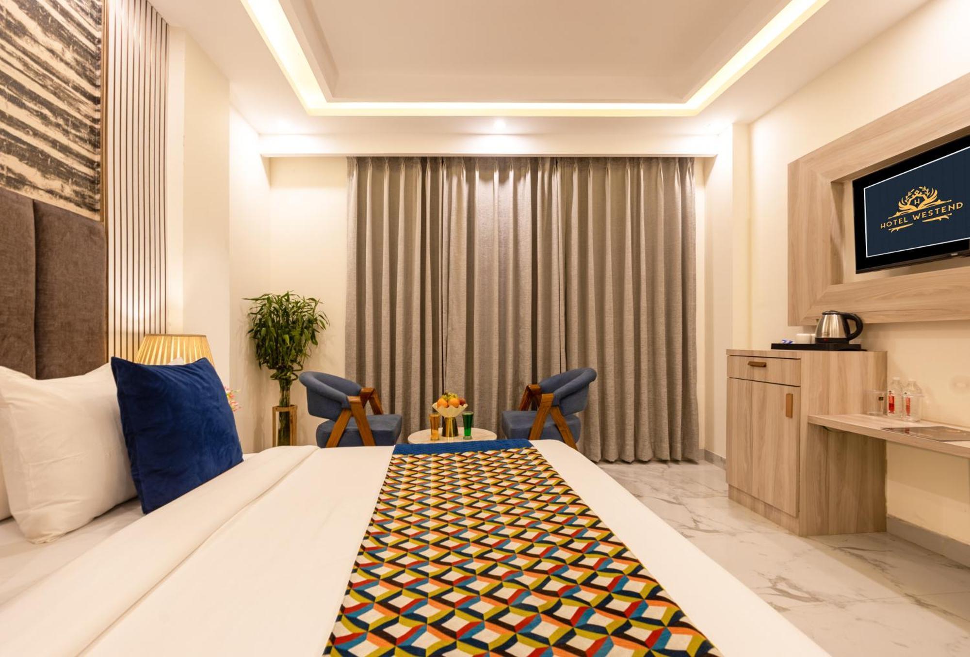 East End Mahipalpur Delhi Airport New Delhi