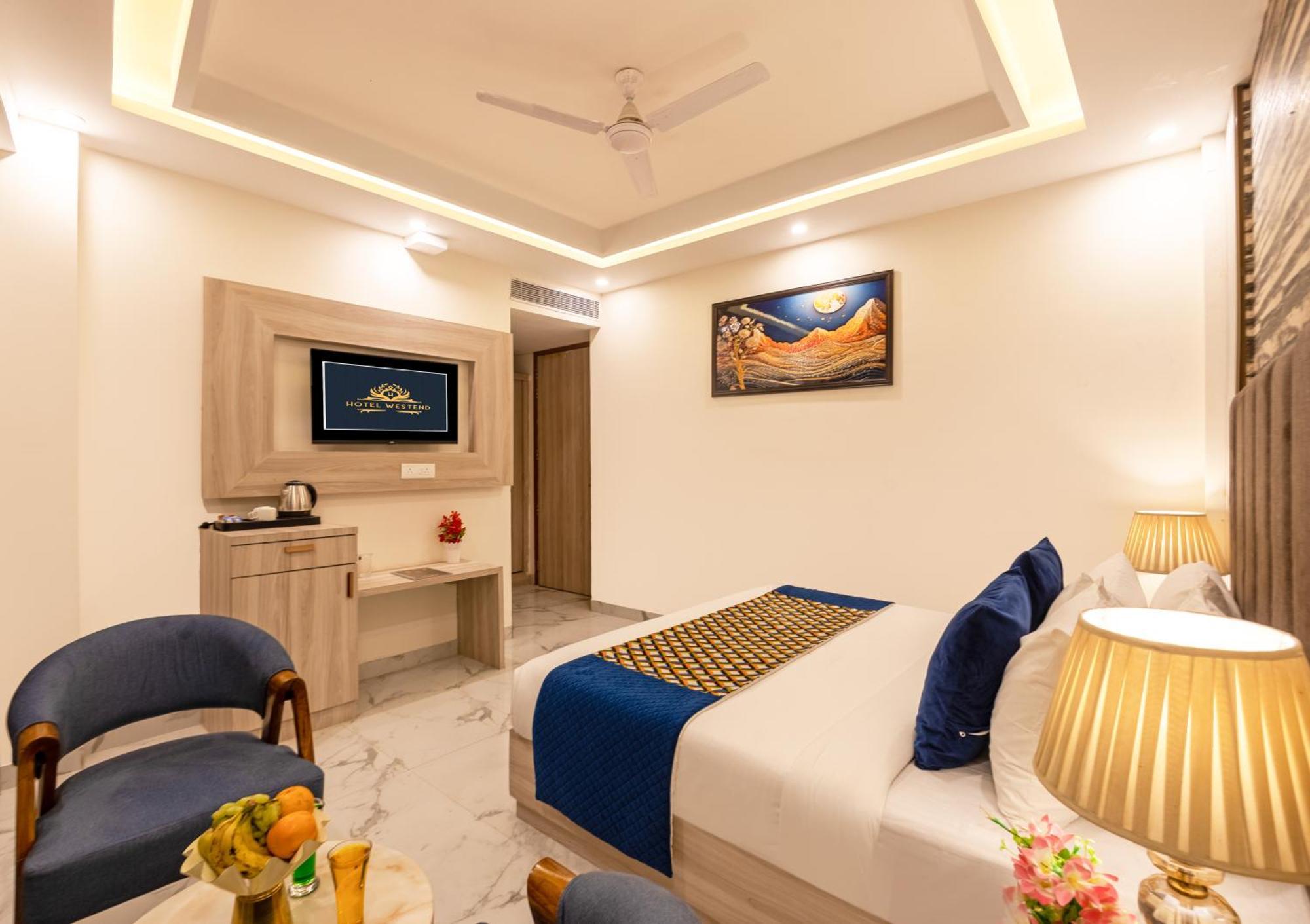 East End Mahipalpur Delhi Airport