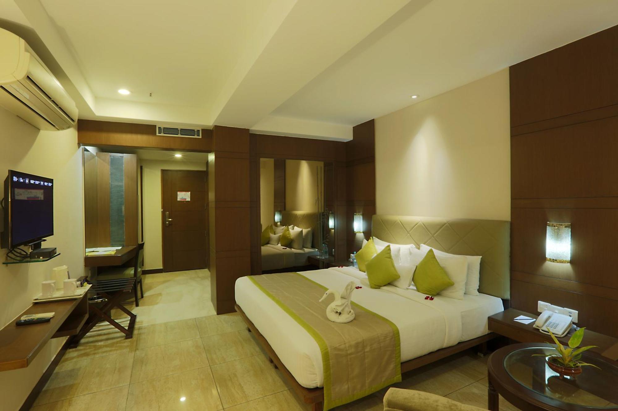East End Near Delhi Airport Hotel New Delhi